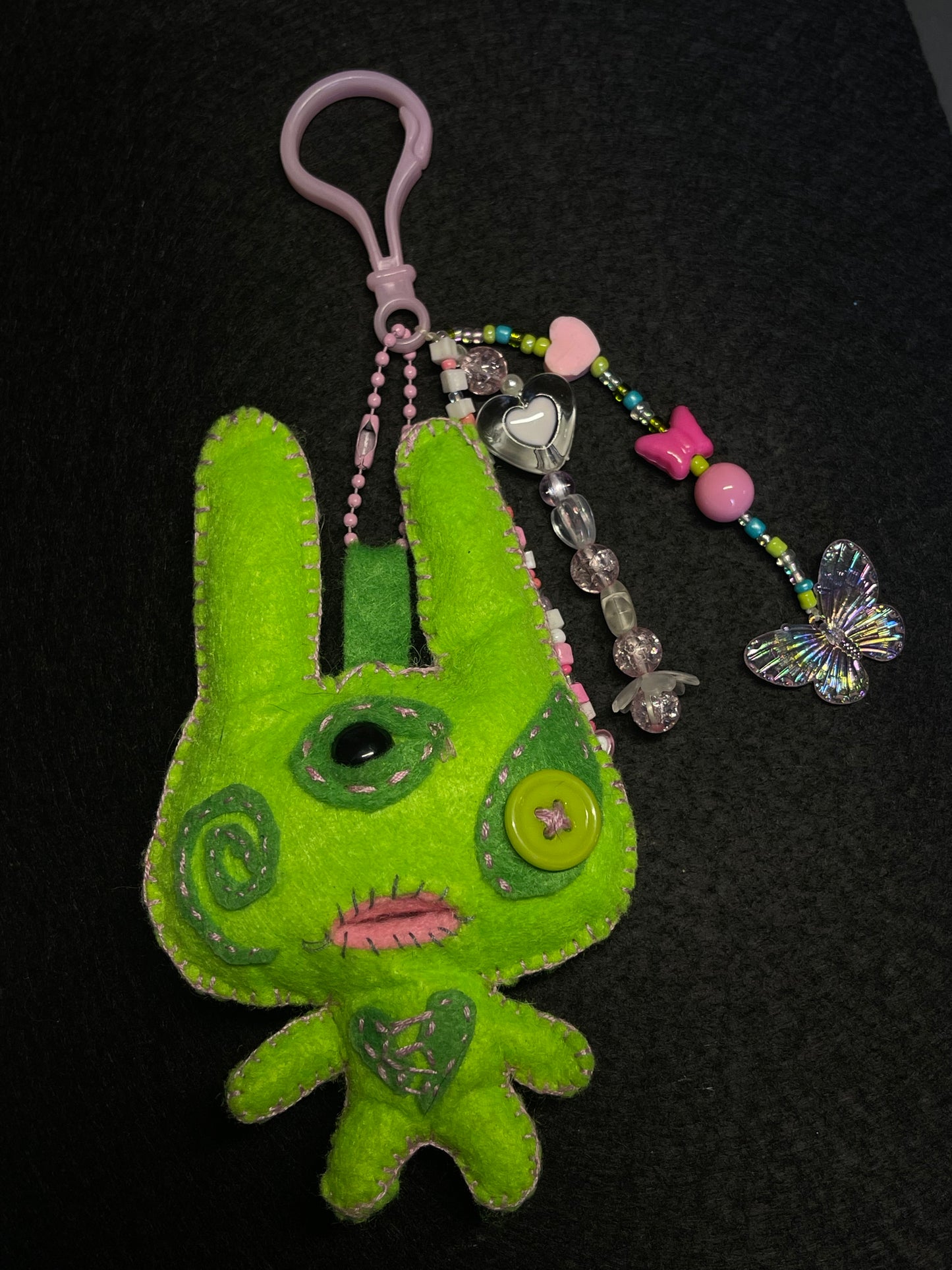 ⋆𐙚₊˚⊹♡ Kreature #001