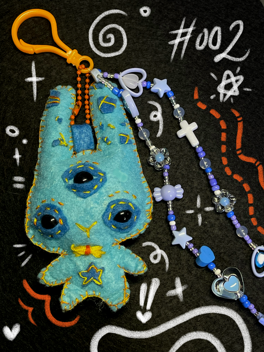 ⋆𐙚₊˚⊹♡ Kreature #002